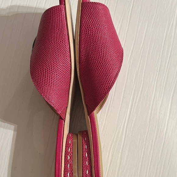 Donald J. Pliner Pink Mules with Textured Strap and Gold Accent - Picture 4 of 5